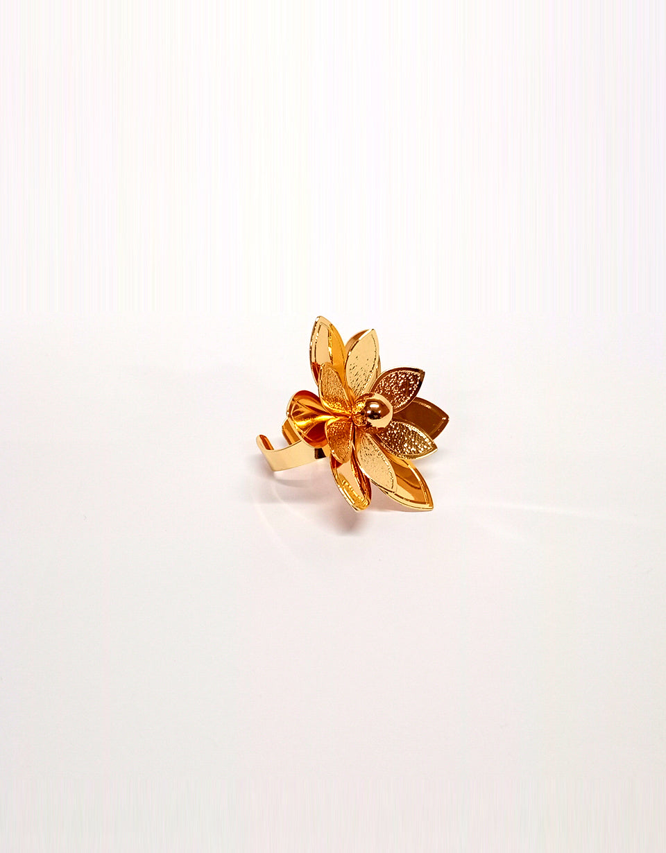 HMW Floral Golden Ring and Bangle