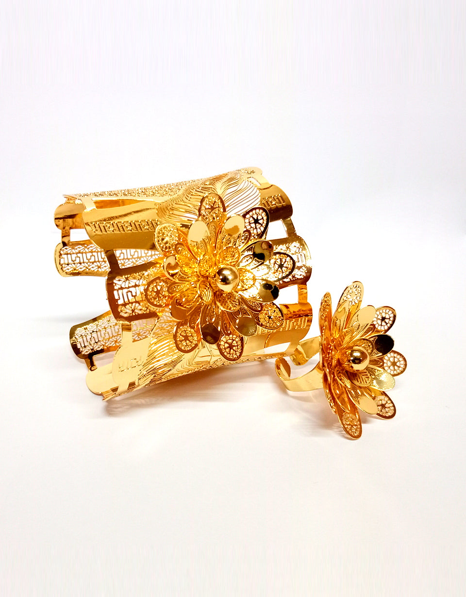 Floral Style Golden Ring and Bangle