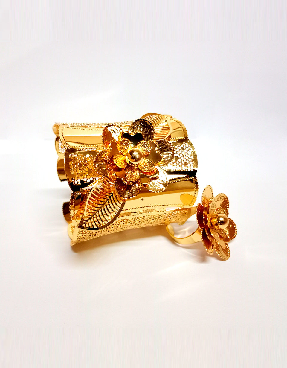 Golden Flower style Ring and Bangle